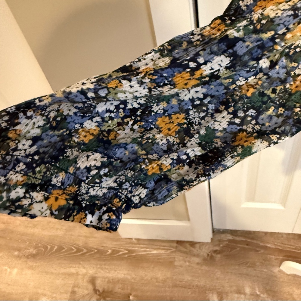J. Jill, Floral Print Relaxed Fit Women's Blouse, Size M EUC - Picture 10 of 16